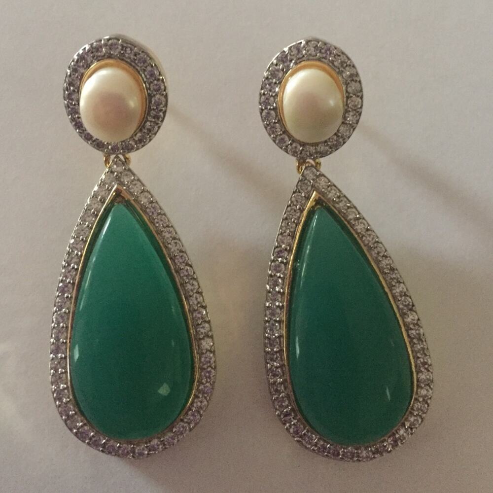 Danielle Stevens Teardrop earrings